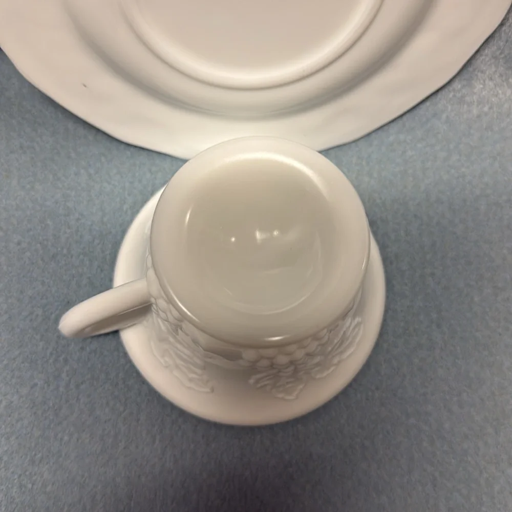 Indiana Glass Colony Harvest White 2-Cups and 2-Saucers (Two Sets)